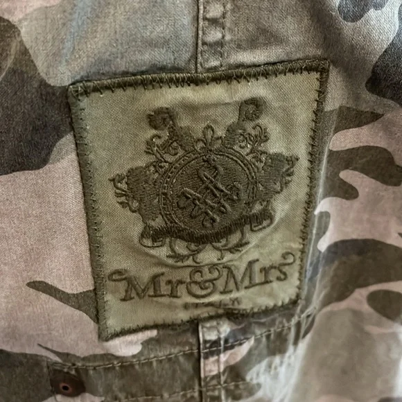 Mr & Mrs Italy Camouflage Jacket with fur collar - Picture 4 of 10